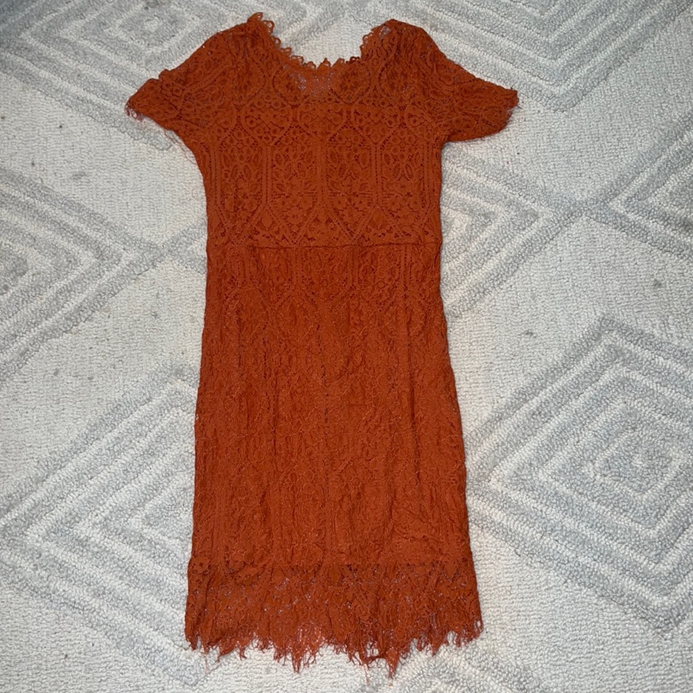 Women’s Lace Vintage Dress | Medium